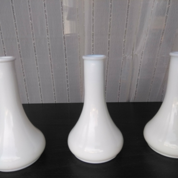 Vintage Milk Glass bud vase set - Picture 1 of 4